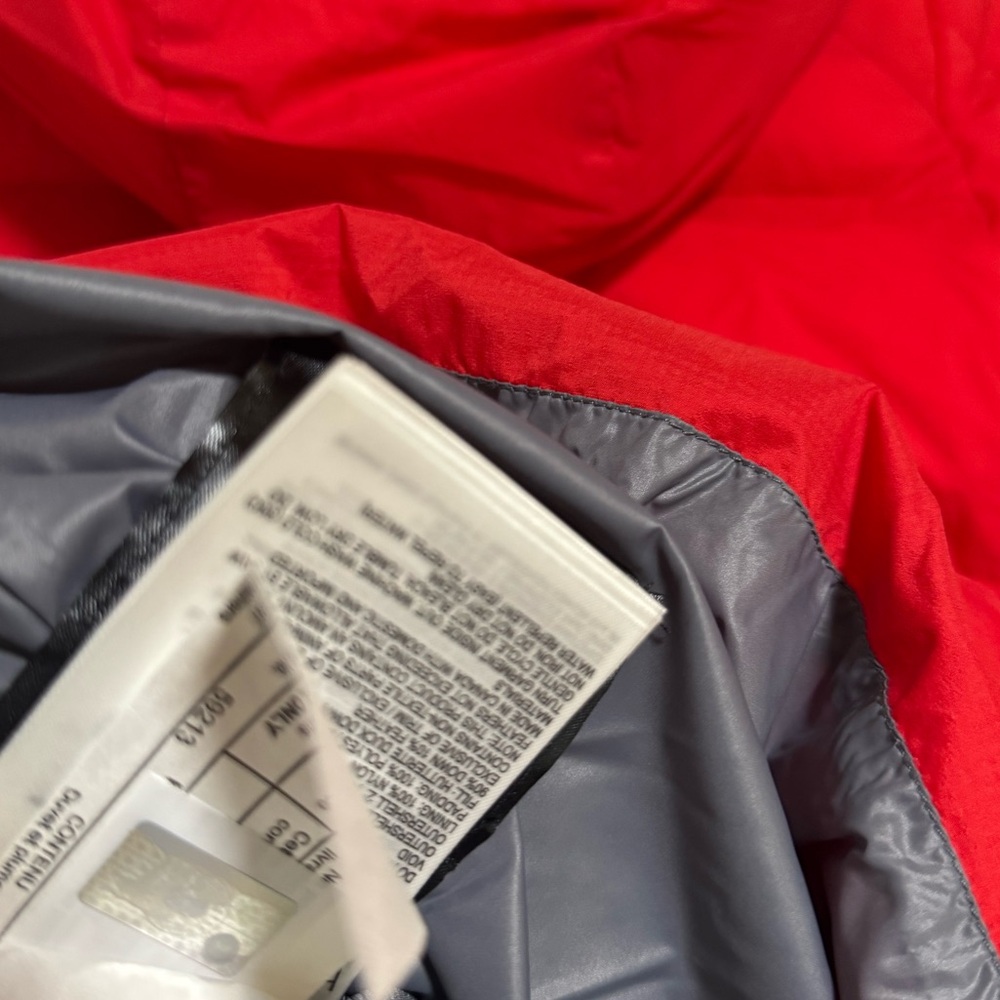 NEW NWT Canada Goose Alliston Coat in Red-Rouge - Picture 7 of 7